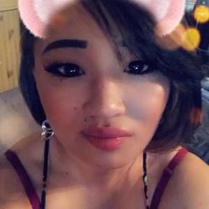 Meet your Posher, Alia